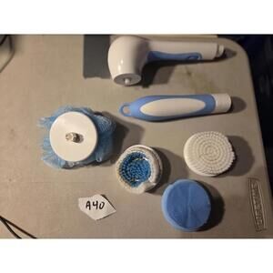 Electric Body Brush with Exfoliating Attachments | Set of 4 - Rechargeable